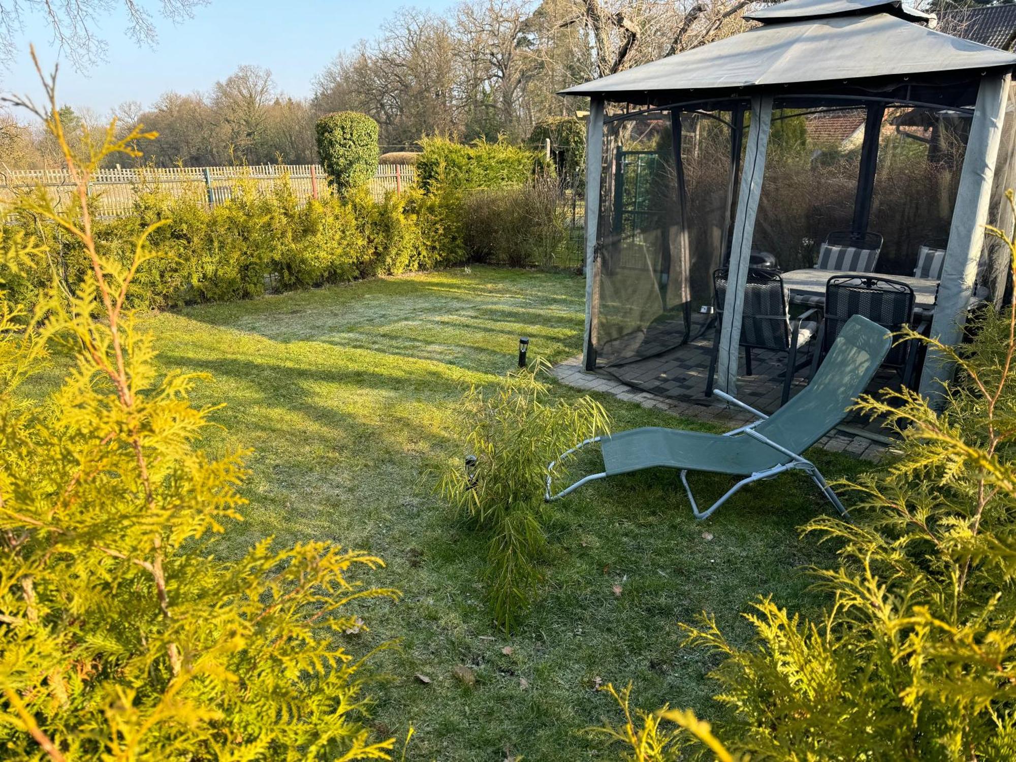 Ferienwohnung Am See Dillich - Ruhige Lage - Eigener Garten - Direkt Neben Einem Natursee Borken  Eksteriør bilde